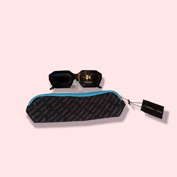 Kendall & Kylie Handbags - Nwt Kendall & Kylie black pouch/cosmetic bag w/ nwt black trendy sunglasses 🕶️